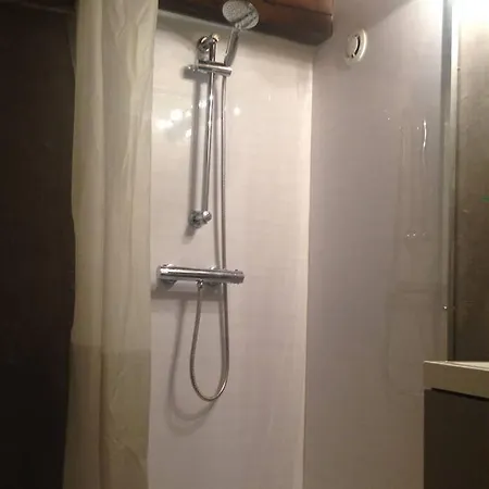 Apartamento 1er *